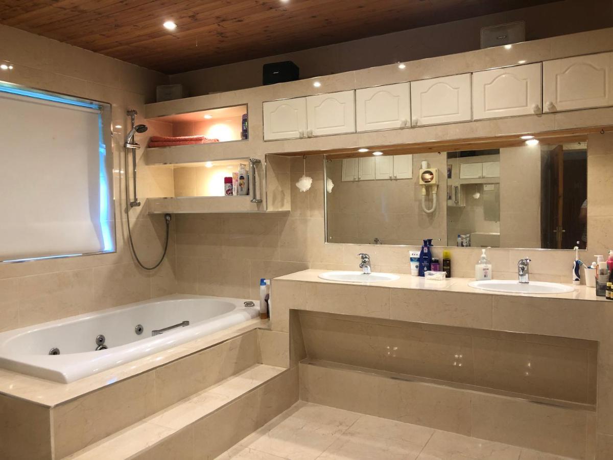 Sidmonton B&B Брей Екстериор снимка