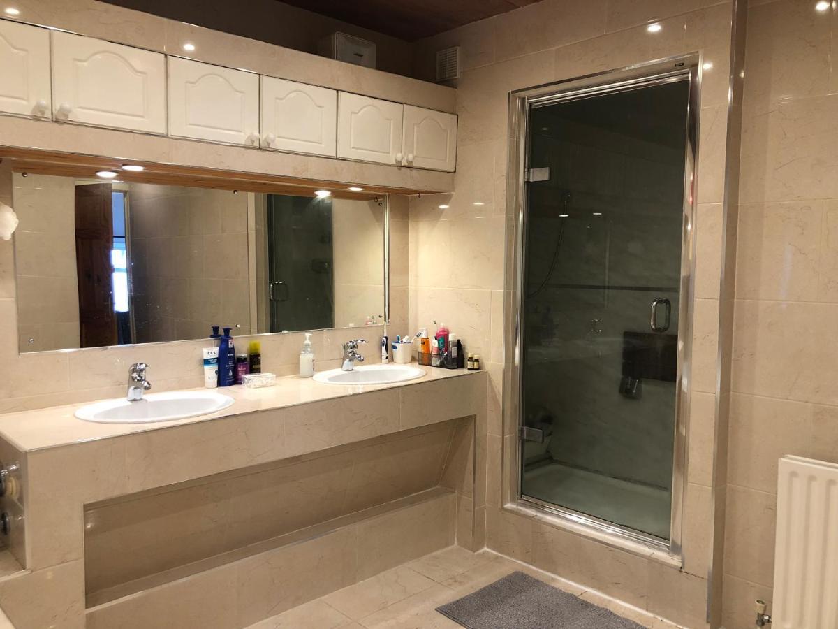Sidmonton B&B Брей Екстериор снимка